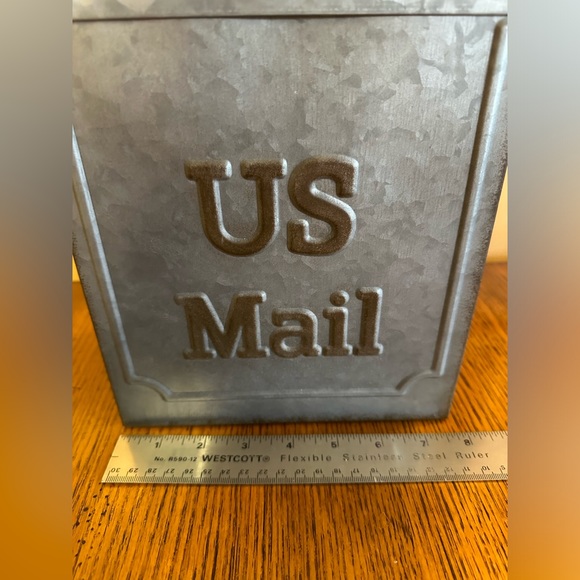 Decorative Galvanized Mail Box / Wedding Gift Box - Picture 5 of 7